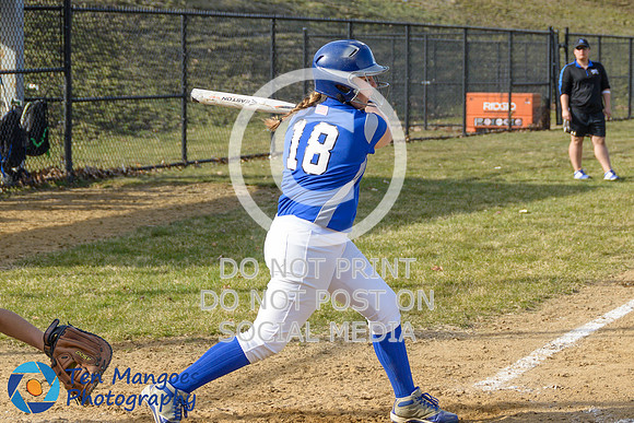 Auburn vs Leicester Girls Varsity Softball 2017-0004