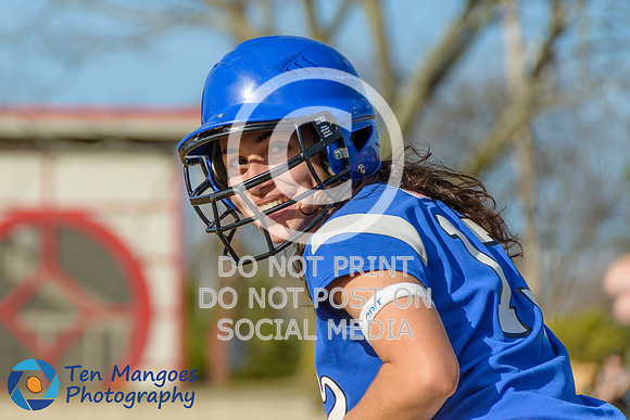 Auburn vs Leicester Girls Varsity Softball 2017-0015