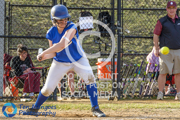 Auburn vs Leicester Girls Varsity Softball 2017-0024