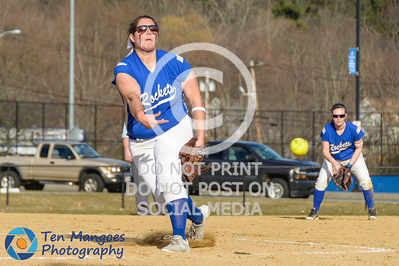 Auburn vs Leicester Girls Varsity Softball 2017-0028