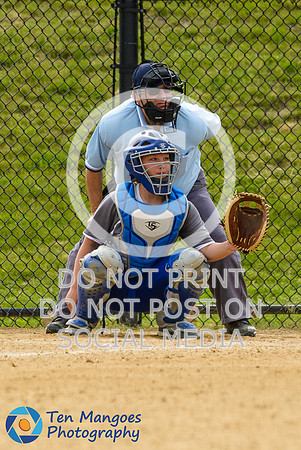 Auburn vs Oxford Varsity Softball 2017-0016