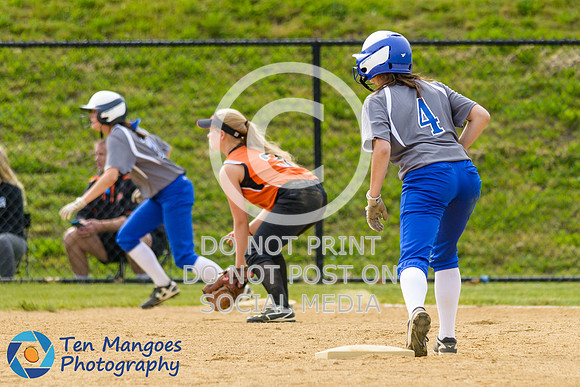 Auburn vs Oxford Varsity Softball 2017-0042