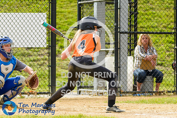 Auburn vs Oxford Varsity Softball 2017-0072