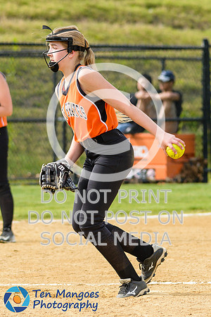 Auburn vs Oxford Varsity Softball 2017-0078