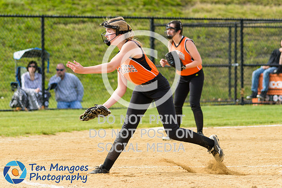 Auburn vs Oxford Varsity Softball 2017-0081