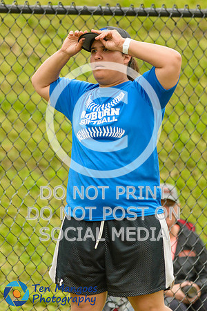 Auburn vs Gardner Softball CD2 QF 2017-0021