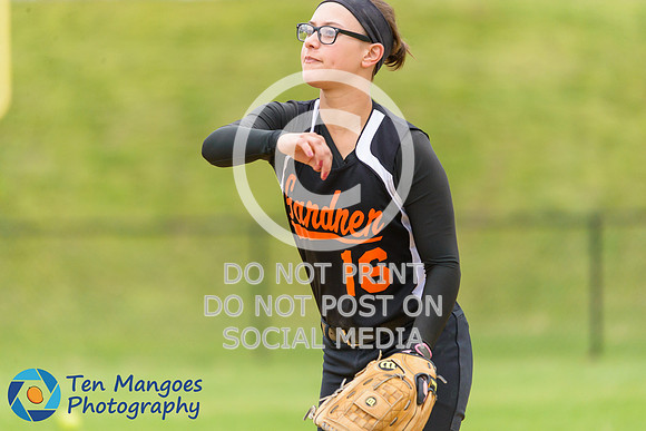 Auburn vs Gardner Softball CD2 QF 2017-0054