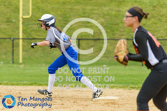 Auburn vs Gardner Softball CD2 QF 2017-0068