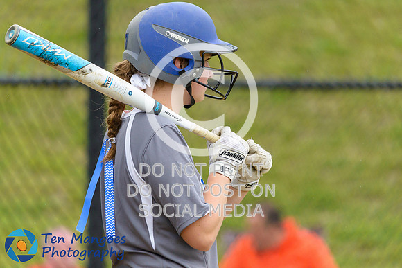 Auburn vs Gardner Softball CD2 QF 2017-0082