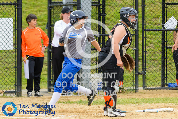 Auburn vs Gardner Softball CD2 QF 2017-0088