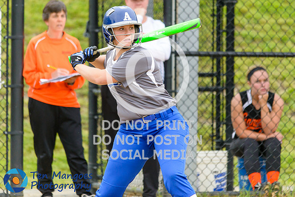 Auburn vs Gardner Softball CD2 QF 2017-0091