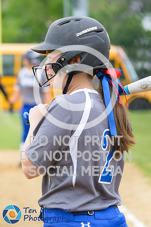 Auburn vs Gardner Softball CD2 QF 2017-0137