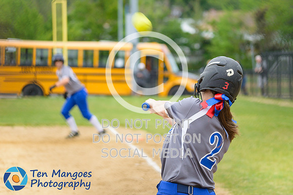 Auburn vs Gardner Softball CD2 QF 2017-0139