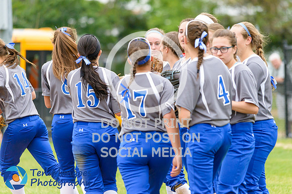 Auburn vs Gardner Softball CD2 QF 2017-0146