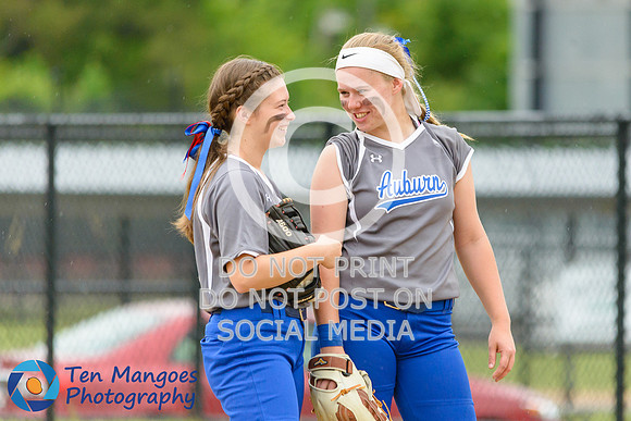 Auburn vs Gardner Softball CD2 QF 2017-0153