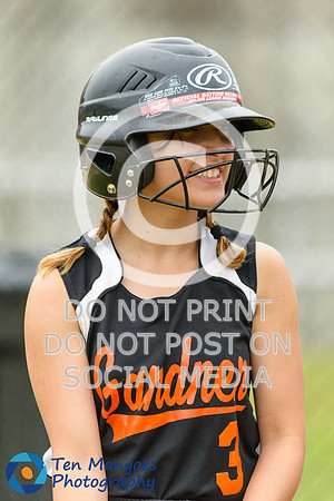 Auburn vs Gardner Softball CD2 QF 2017-0156