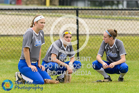 Auburn vs Gardner Softball CD2 QF 2017-0158