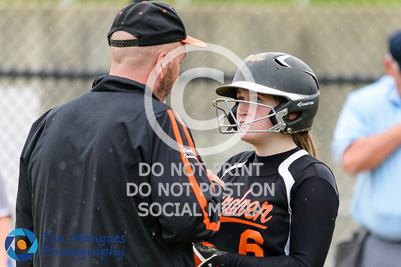 Auburn vs Gardner Softball CD2 QF 2017-0165