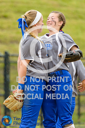 Auburn vs Gardner Softball CD2 QF 2017-0173