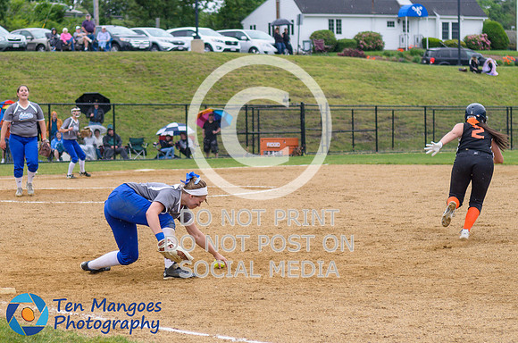 Auburn vs Gardner Softball CD2 QF 2017-0178