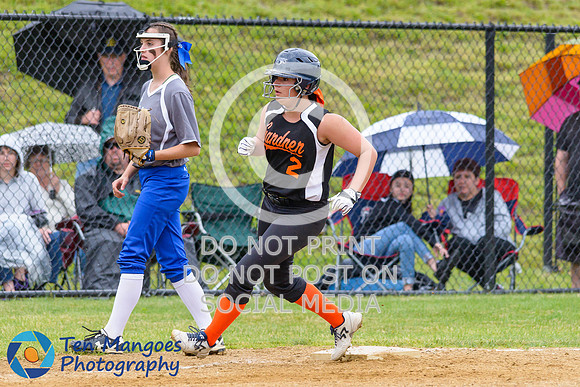 Auburn vs Gardner Softball CD2 QF 2017-0184