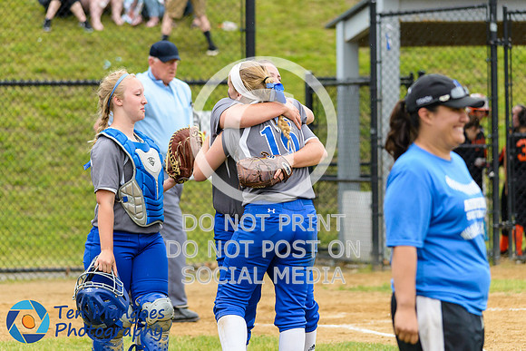 Auburn vs Gardner Softball CD2 QF 2017-0189