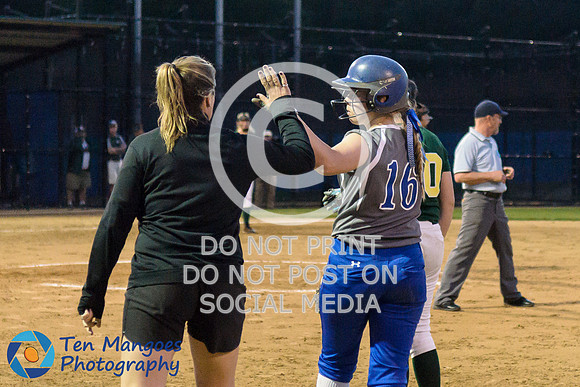 Auburn vs Oakmont Softball CD2 SF 2017-0007