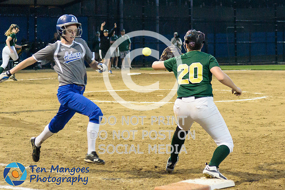 Auburn vs Oakmont Softball CD2 SF 2017-0008