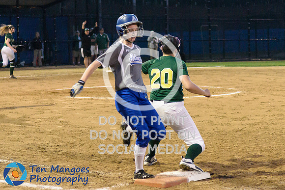 Auburn vs Oakmont Softball CD2 SF 2017-0009