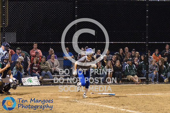 Auburn vs Oakmont Softball CD2 SF 2017-0025