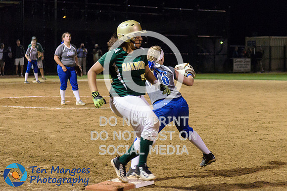 Auburn vs Oakmont Softball CD2 SF 2017-0030