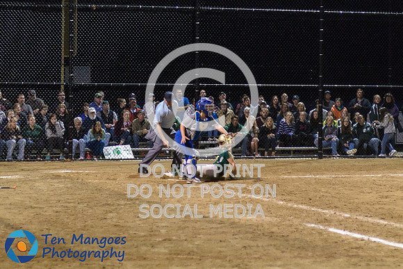 Auburn vs Oakmont Softball CD2 SF 2017-0033