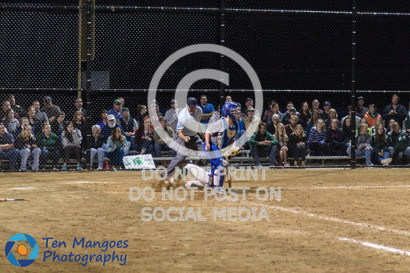 Auburn vs Oakmont Softball CD2 SF 2017-0034