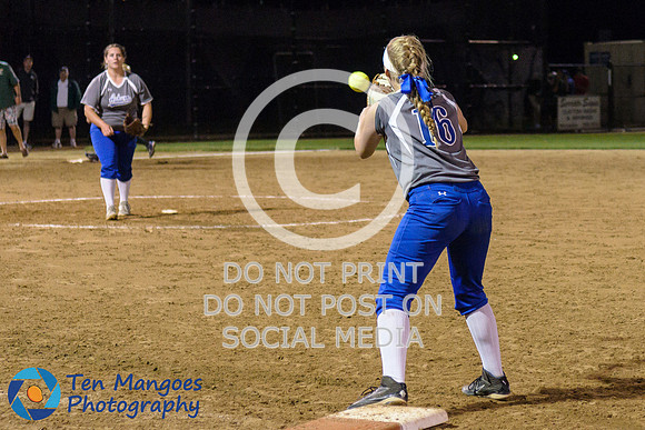 Auburn vs Oakmont Softball CD2 SF 2017-0037