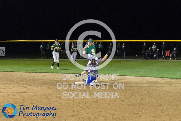 Auburn vs Oakmont Softball CD2 SF 2017-0038