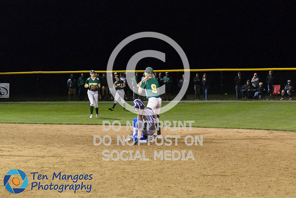 Auburn vs Oakmont Softball CD2 SF 2017-0039