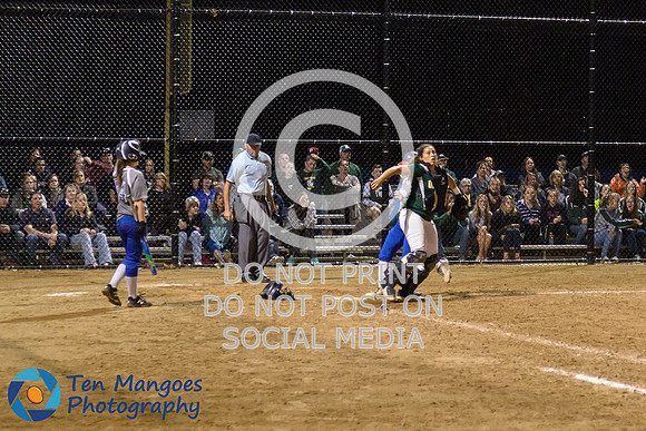 Auburn vs Oakmont Softball CD2 SF 2017-0046