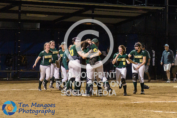 Auburn vs Oakmont Softball CD2 SF 2017-0053
