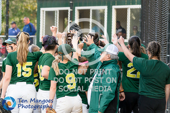 Auburn vs Oakmont Softball CD2 SF 2017-0060
