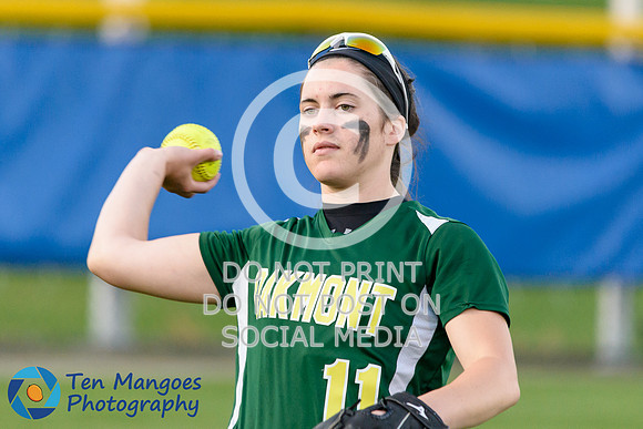 Auburn vs Oakmont Softball CD2 SF 2017-0061