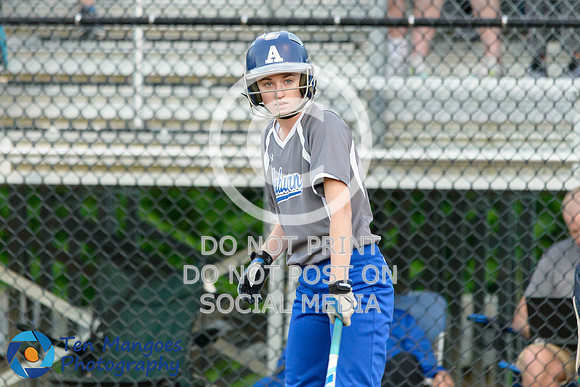 Auburn vs Oakmont Softball CD2 SF 2017-0064