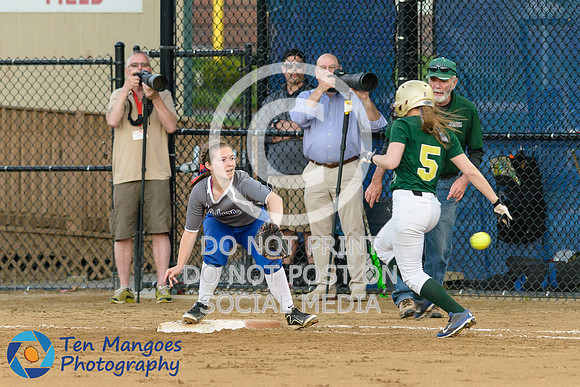 Auburn vs Oakmont Softball CD2 SF 2017-0070