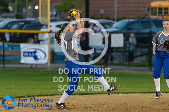 Auburn vs Oakmont Softball CD2 SF 2017-0081