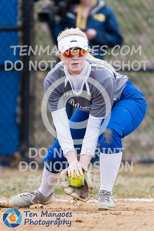 Auburn vs Northbridge Varsity Softball 2018-0022
