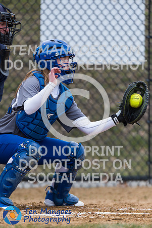 Auburn vs Northbridge Varsity Softball 2018-0030