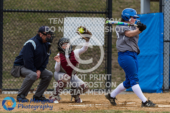 Auburn vs Northbridge Varsity Softball 2018-0043