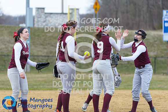Auburn vs Northbridge Varsity Softball 2018-0064