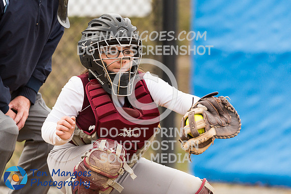 Auburn vs Northbridge Varsity Softball 2018-0068