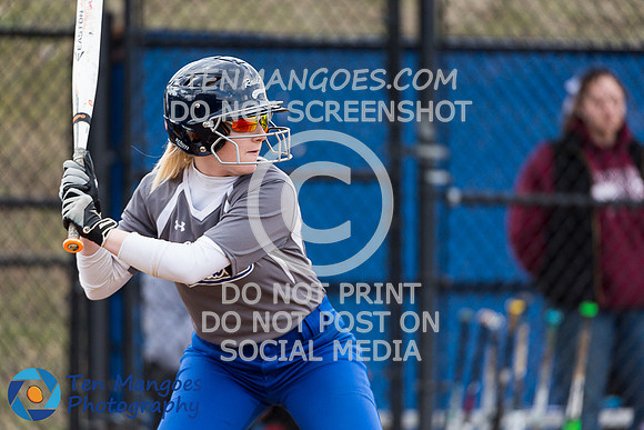 Auburn vs Northbridge Varsity Softball 2018-0073