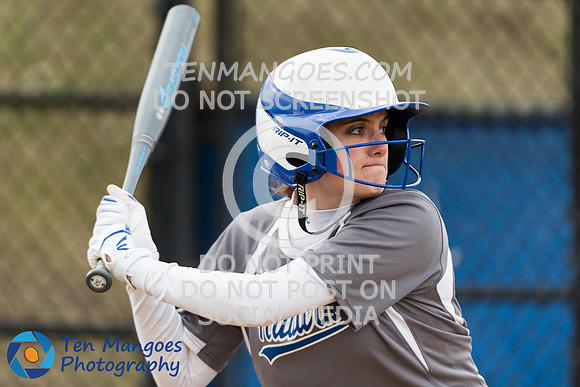Auburn vs Northbridge Varsity Softball 2018-0082